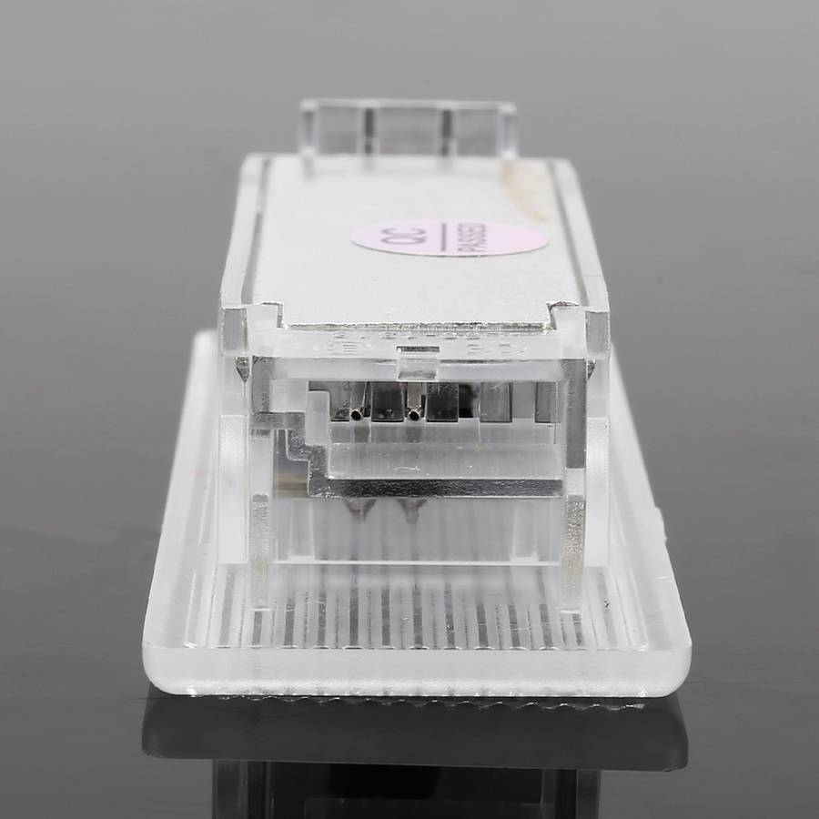 2 PCS LED Car DC 12V 1.5W 6000K 100LM Door Lights 18LEDs SMD-3014 Lamps for BMW F10(White Light)