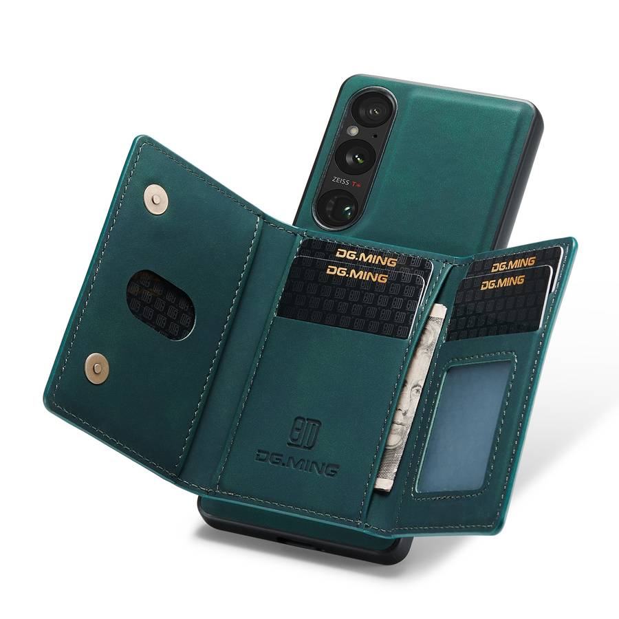 For Sony Xperia 1 VI DG.MING M2 Series 3-Fold Multi Card Bag + Magnetic Phone Case(Green)