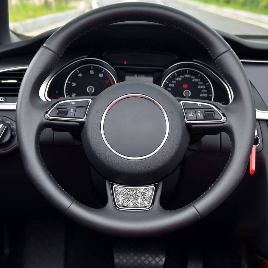 For Audi A4L / A6L / A3 Car Steering Wheel Logo Diamond Decoration Sticker, Left and Right Drive