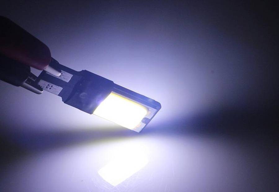 2 PCS T10 3W 160-180LM 2 LED Ice Blue COB LED Decode Car Clearance Lights Lamp, DC12V