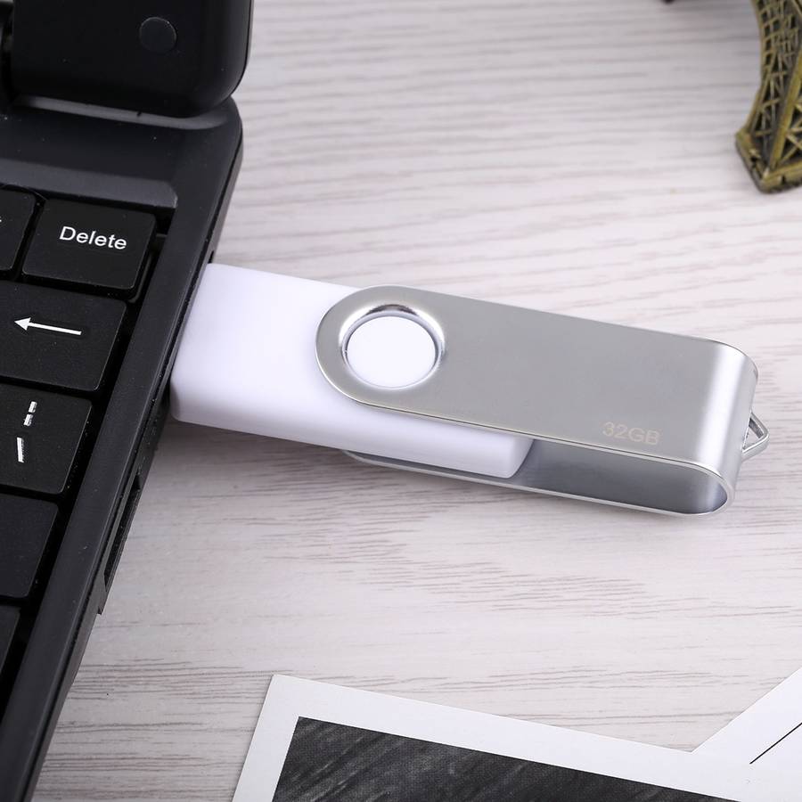 32GB Twister USB 2.0 Flash Disk(White)