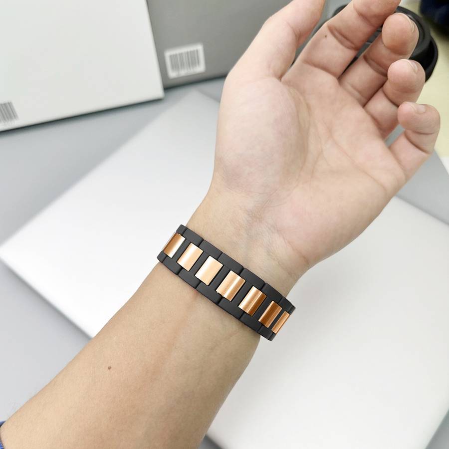 For Apple Watch Ultra 2 49mm Rubber Stainless Steel Magnetic Watch Band(Black+Rose Gold)