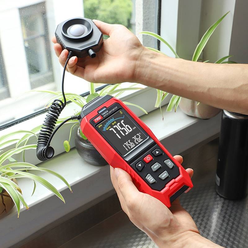 TASI TA632A Digital Illuminance Meter Lumen Tester Brightness Meter