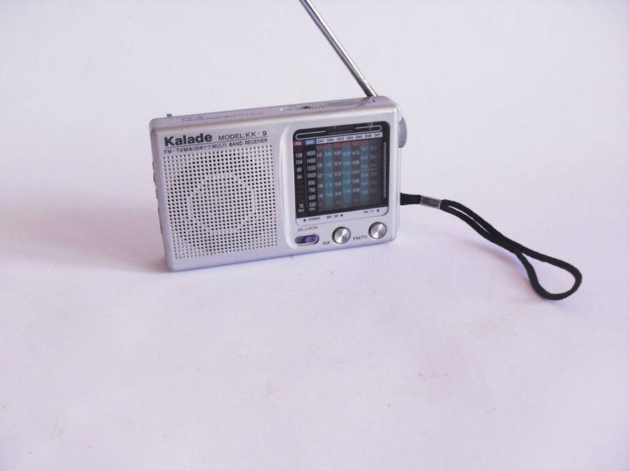 Vintage Portable Radio Kaide, Working