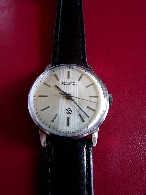 Rare old Raketa, Vintage Soviet mens watch, mechanical wrist watch in good working condition