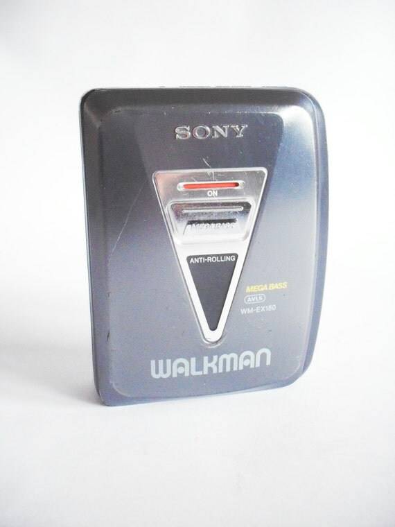 Vintage Sony walkman, radio cessette player WM-FX 173, works