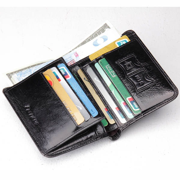 Men Genuine Leather RFID Blocking Secure Tri-fold Wallet
