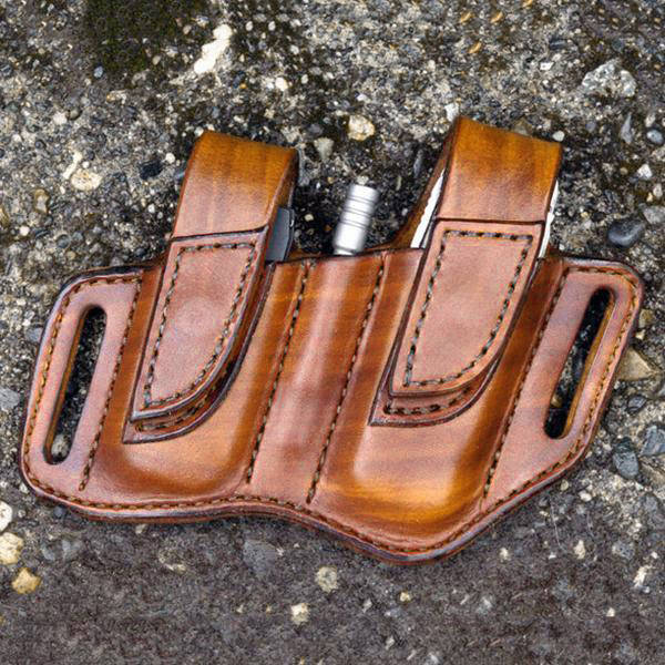 Men Genuine Leather Retro Solid Easy Carry Tooling Bag Belt Bag Waist Bag (Color Coffee)