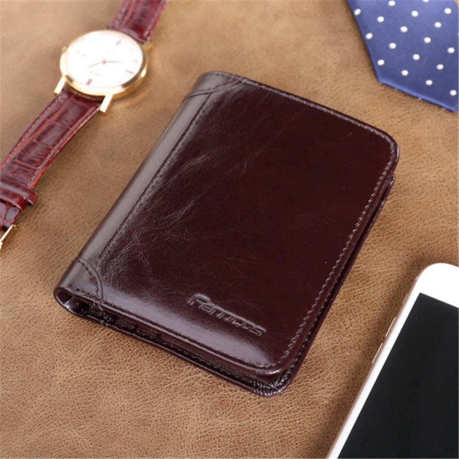 Men Genuine Leather RFID Blocking Secure Tri-fold Wallet