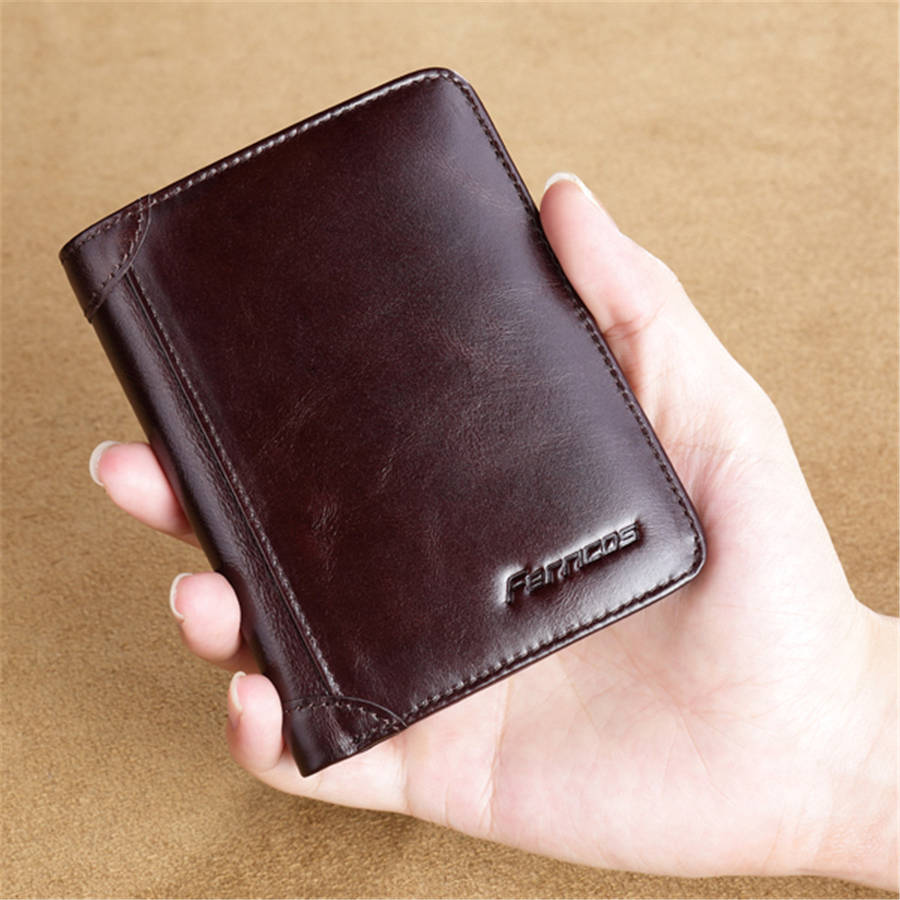 Men Genuine Leather RFID Blocking Secure Tri-fold Wallet
