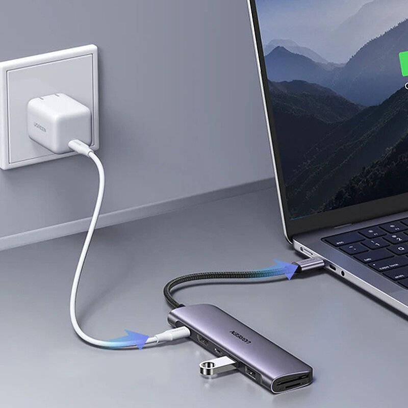 Silver - UGreen CM195 7-in-1 Type-C Docking Station USB Adapter with USB-A3.0*2 / USB-C 3.0 / USB-C