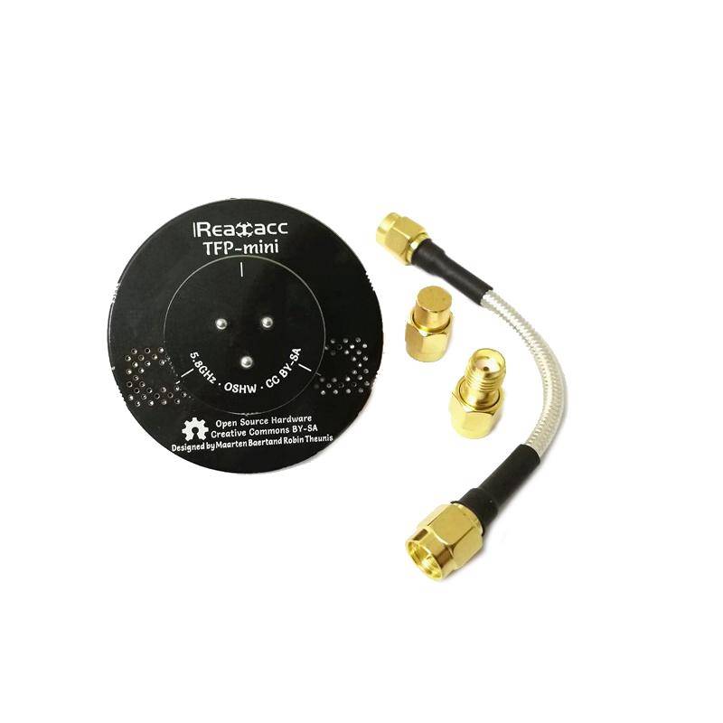 SMA Male - Realacc RHCP Pogoda Antenna + TFP-Mini Triple Feed Patch 45mm Black 5.8G FPV Antenna For