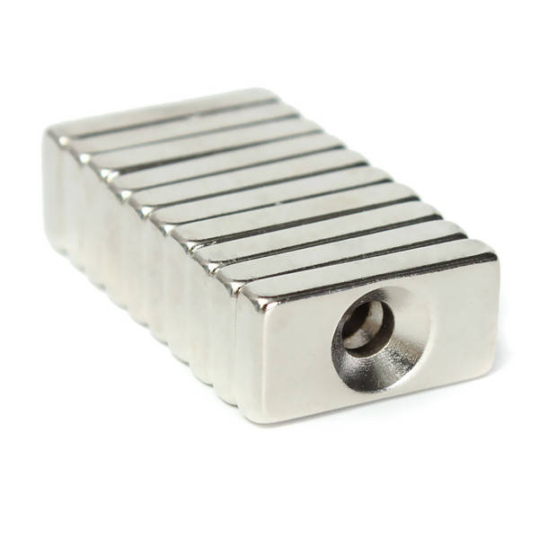 N52 20x10x4mm Strong Magnets 4mm Hole