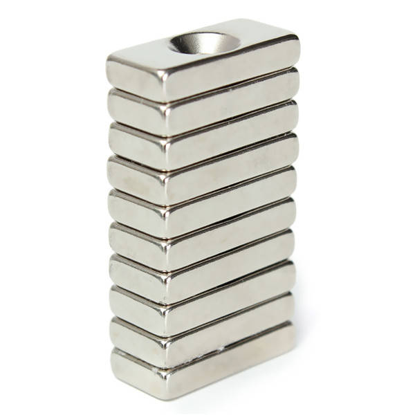 N52 20x10x4mm Strong Magnets 4mm Hole