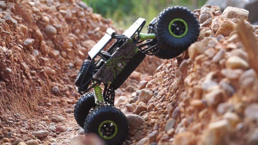 Off-Road 4WD Crawler All weather remote controlled toy car