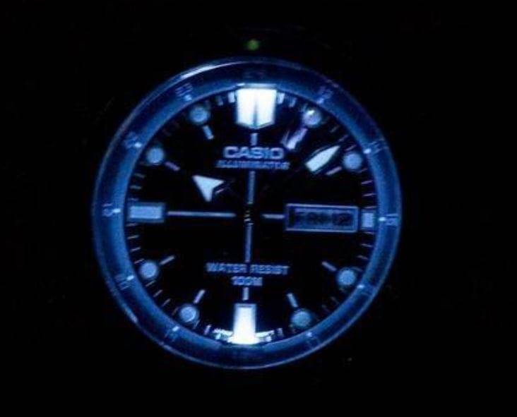 Casio Super Illuminator (MTD-1079D-1AVCF)