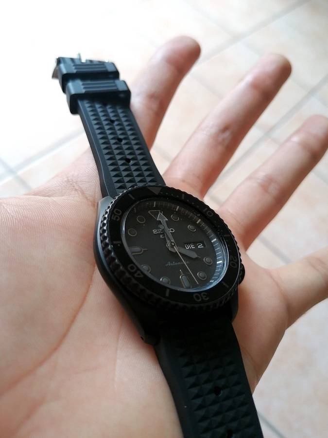 22mm Rubber Waffle Strap Black