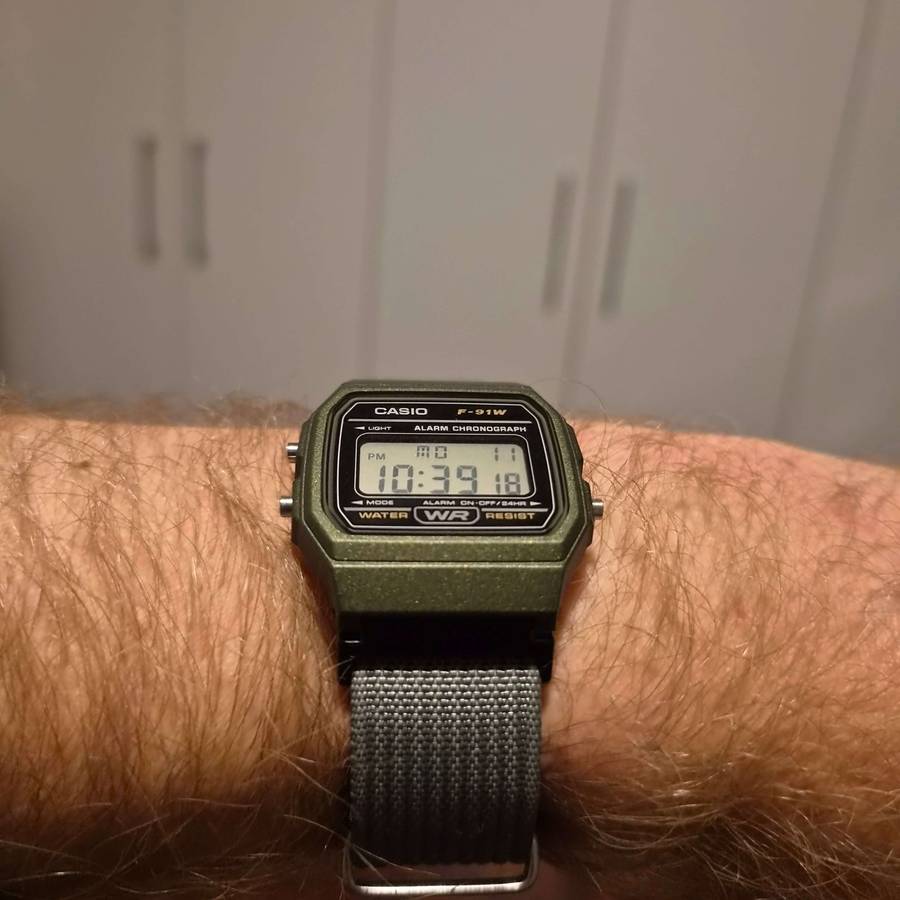 Casio F-91W Strap Adapter