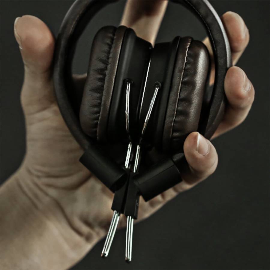 Remax HIFI Headphone Anywhere-ear headphones for iOS and Android RM-100H