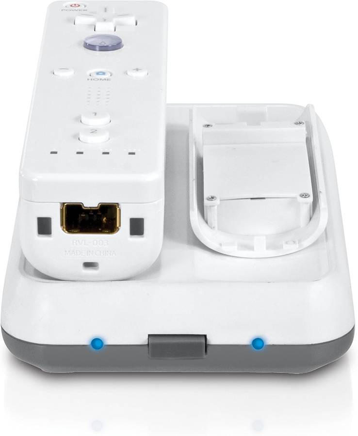 dreamGEAR Nintendo Wii Power Base Dual Wireless Induction Charging Dock with 3 x Batteries- Open Box