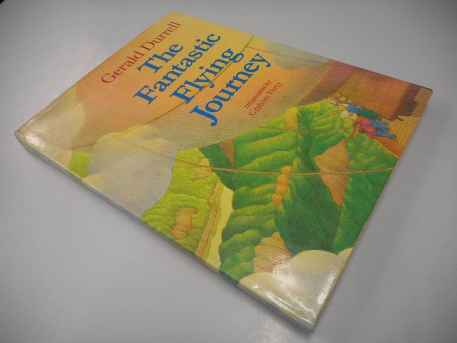 The Fantastic Flying Journey Hardcover  28 Sept. 1989