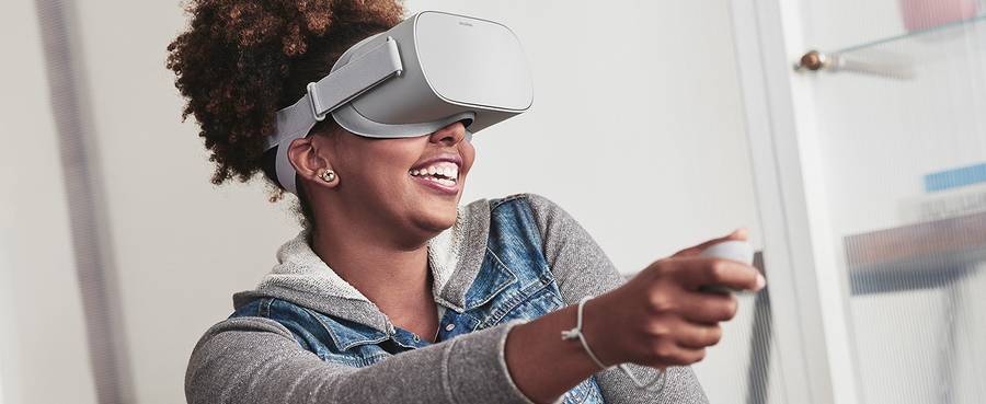 Oculus Go Standalone Virtual Reality Headset - 32GB
