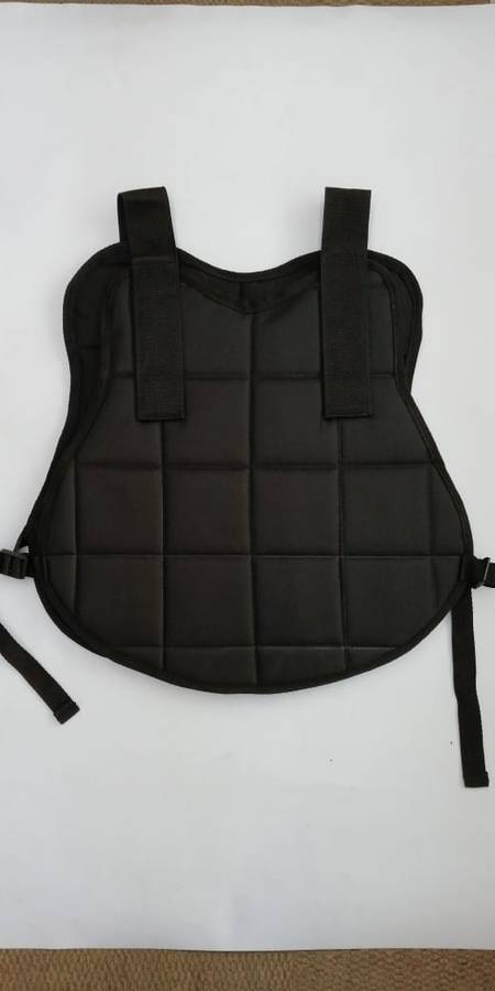 CHEST PROTECTOR BLACK