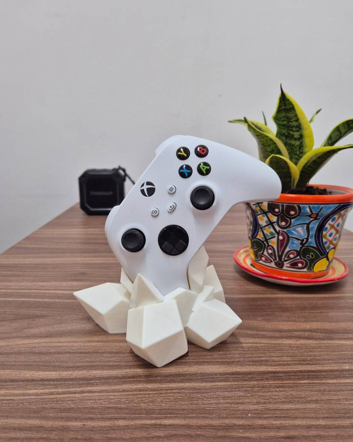 XBox Crystal Controller Stand Holder