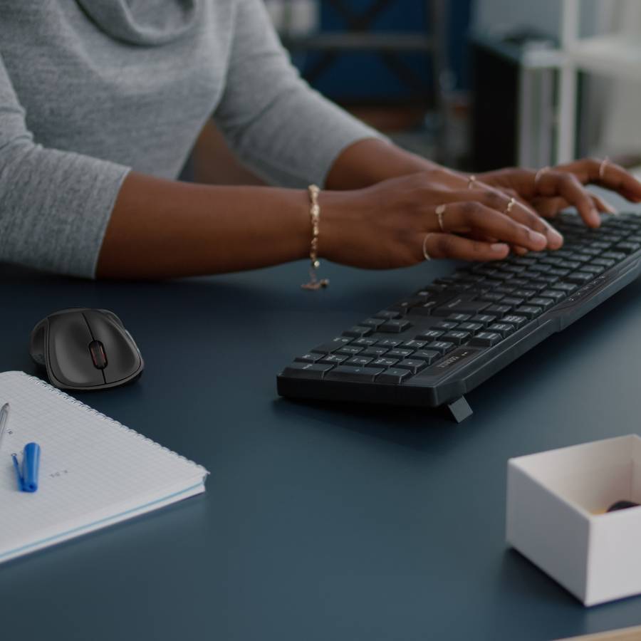 Wireless Keyboard + Mouse Combo