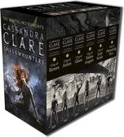 The Mortal Instruments Slipcase: Six books (Paperback)