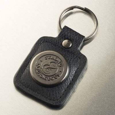 Keyring in Tin: Strong and Courageous - Joshua 1:9