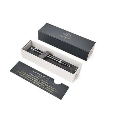 Parker IM Medium Nib Ballpoint Pen (Black Lacquer with Chrome Trim)(Blue Ink) - Presented in a Gift