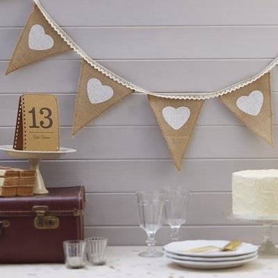 Vintage Affair  - Hessian & Heart Bunting (2.5 Metres)