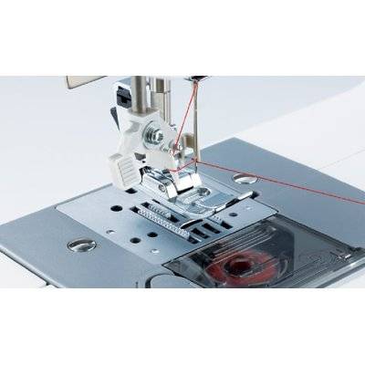 Brother LX27NT Portable Free Arm Sewing Machine Picture 4