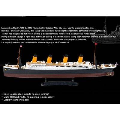 Academy RMS Titanic Model Kit (1:1000)
