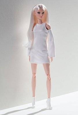 Barbie Signature Looks Poseable Tall Doll - Victoria (Blonde)