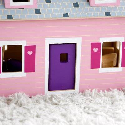 Melissa & Doug Doll Houses And Accessories - Fold and Go Mini Dolls House