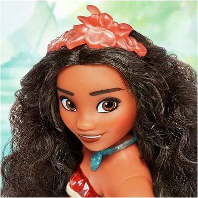 Disney Princess Royal Shimmer Doll - Moana