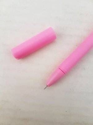 Unicorn Pen (Baby Pink)