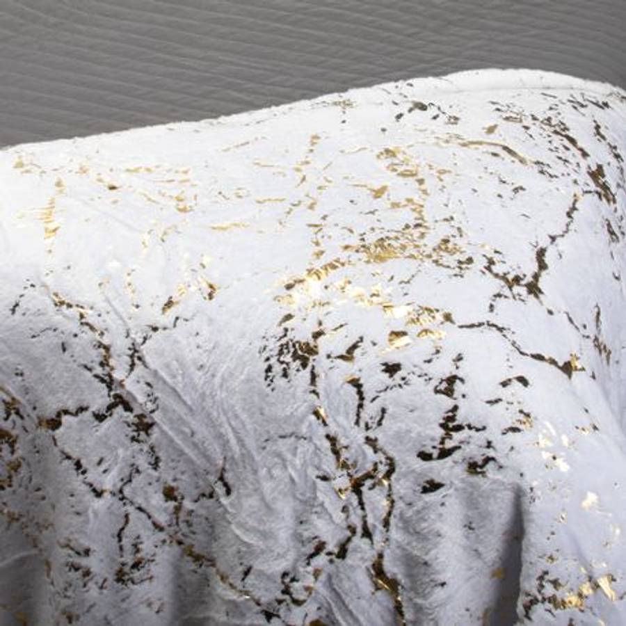 FLEECEX Metallic Plush Fleece Warm Winter Lightweight Blanket & Throw -150 x 200 cm - White