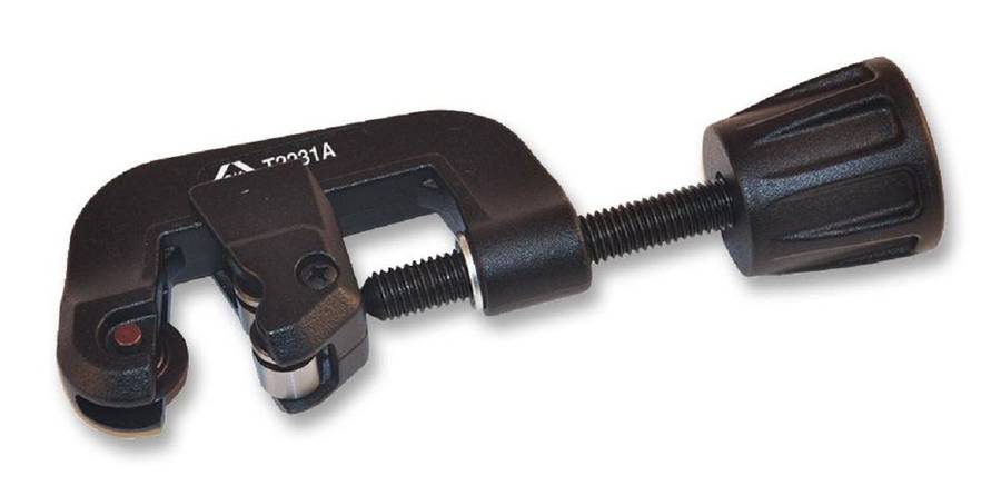 Knipex (2231A) Pipe Cutter Adjustable 3-30mm Pipe Diameter, 150mm Length