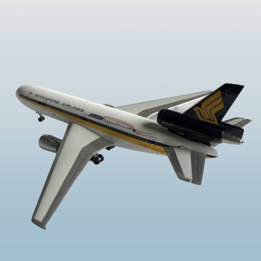 1:400 Scale, Singapore Airlines, Douglas DC-10-30, Diecast Display Model