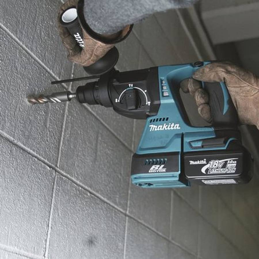 Makita - Cordless Rotary Hammer Drill Case - Machine Only - Makita - Cordless Rotary Hammer Drill...