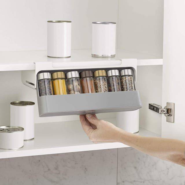 Under Shelf Spice Rack with 6 Jars