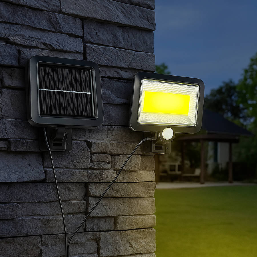 Solar-Powered Floodlight - High Lumen, Easy Install