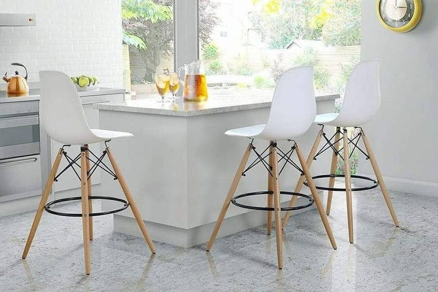 Bar / Kitchen Stools - Wooden Leg - Set of Two - White