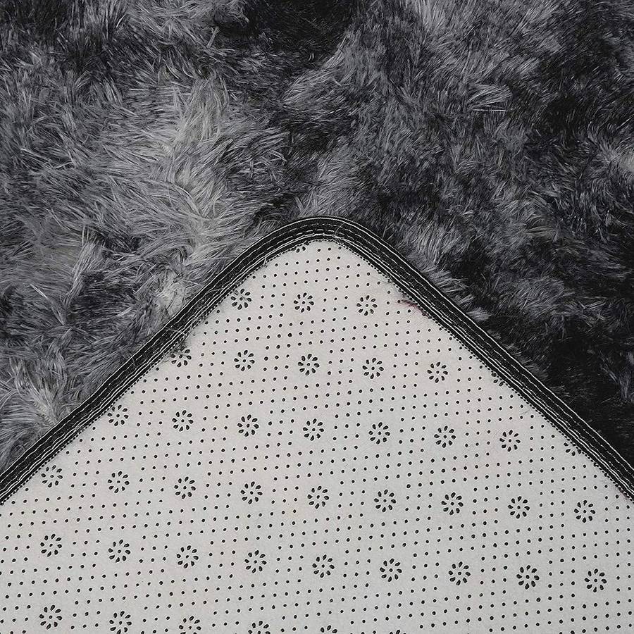 Light fluffy shaggy Rug/Carpet - Black and White(Display item)