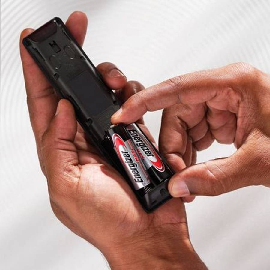 Energizer - 1.5v MAX Alkaline AA Battery Card 4 - Energizer - 1.5v MAX Alkaline AA Battery Card 4