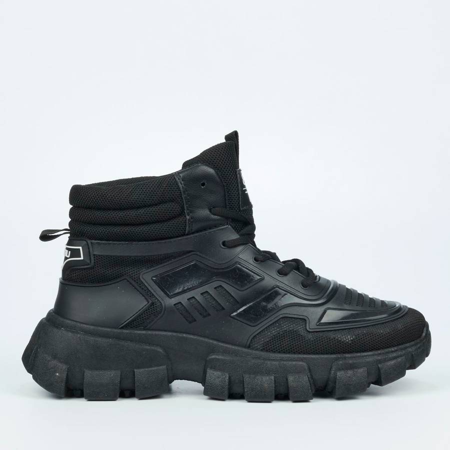 URBANART Gotham Size 8 or 9