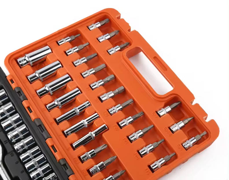 53 Piece Sockets And Wrenches Tools Set